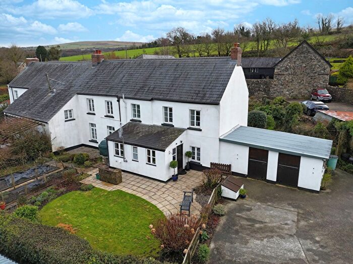 3 Bedroom Equestrian Property For Sale In Okehampton, EX20