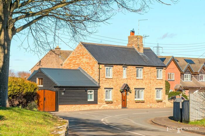 3 Bedroom Cottage For Sale In Lutton, Peterborough, PE8
