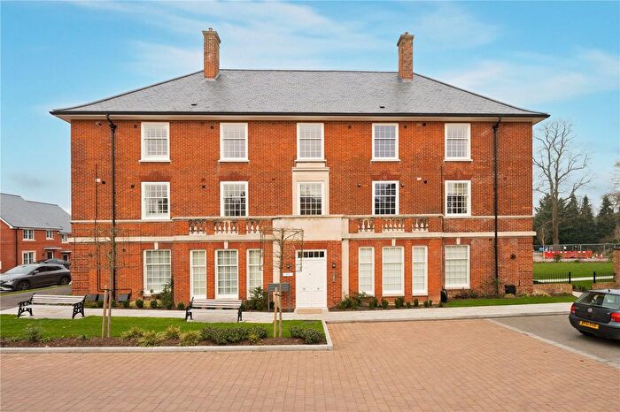 2 Bedroom Flat To Rent In Patricia Close, Wellesley, Aldershot, Hampshire, GU11