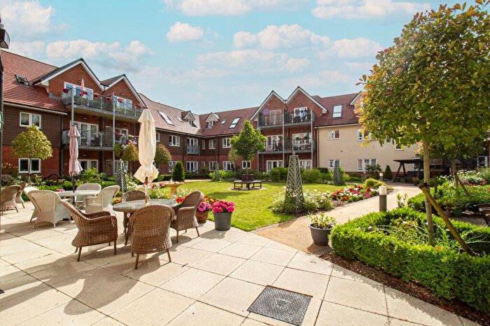 1 Bedroom Retirement Property For Sale In Redfields Lane, Church Crookham, GU52