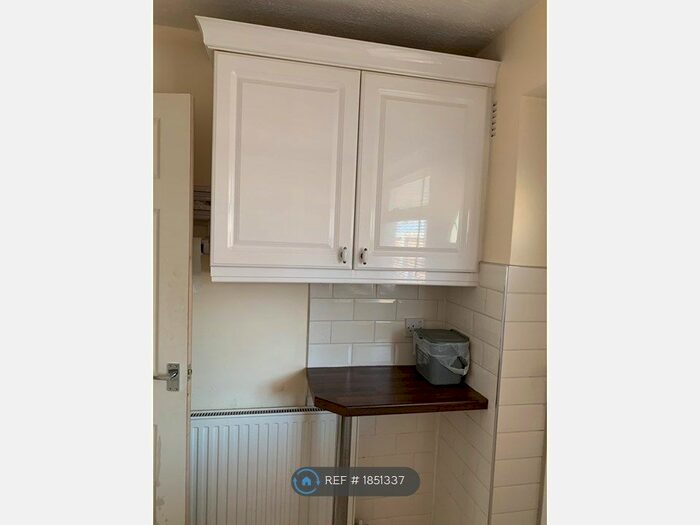2 Bedroom Bungalow To Rent In Ilfracombe Road, Sutton Leach, St. Helens, WA9