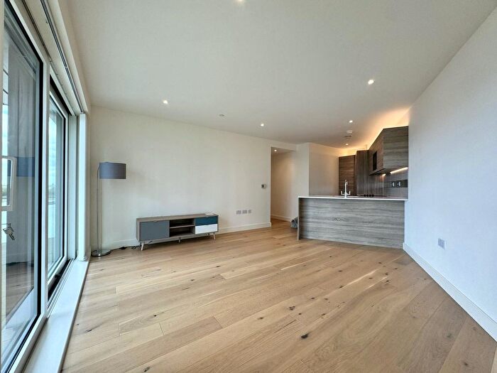 2 Bedroom Flat To Rent In Norton House, Duke Of Wellington Avenue, Woolwich, London, SE18