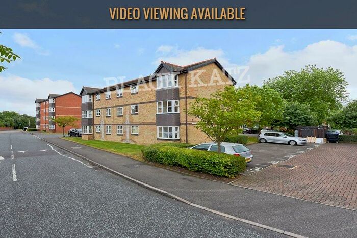 1 Bedroom Flat To Rent In Blake Court Stubbs Drive, SE16