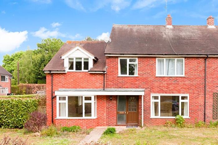 4 Bedroom Semi-Detached House For Sale In Courtiers Green Clifton Hampden, OX14