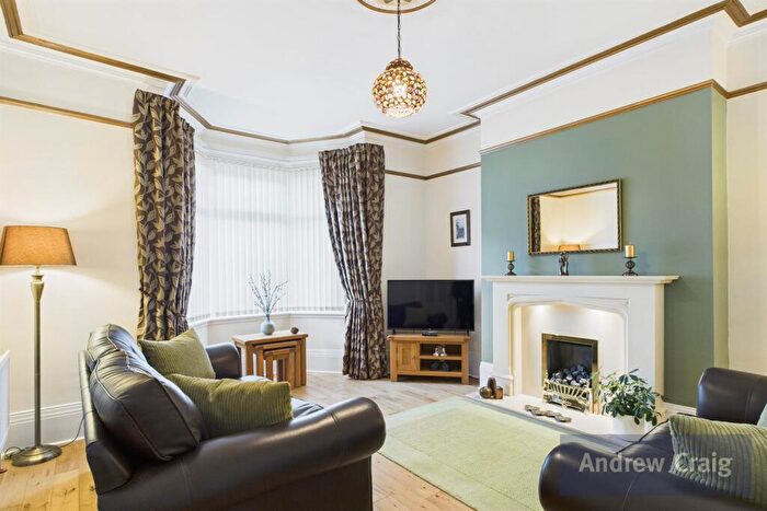 3 Bedroom Terraced House For Sale In Oxford Avenue, South Shields, NE33