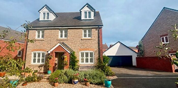 5 Bedroom Detached House For Sale In Lower Green Way, Gittisham, EX14