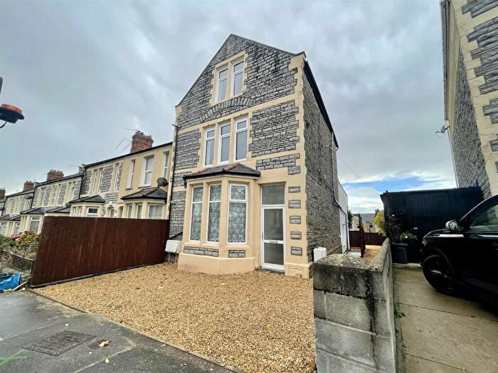 1 Bedroom Apartment To Rent In Kingsland Crescent, Barry, CF63