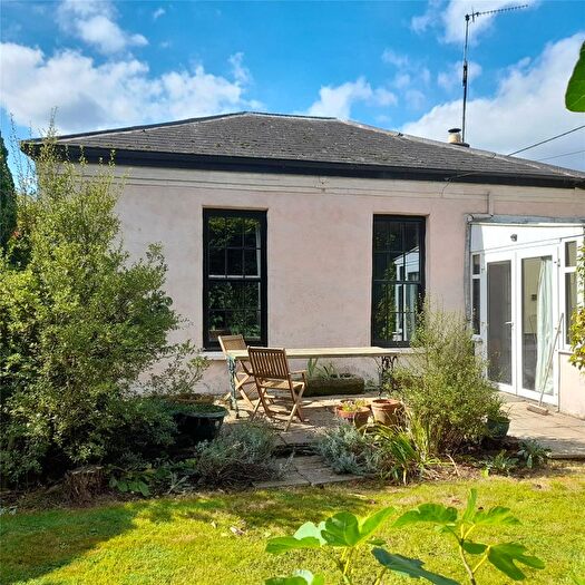 3 Bedroom Bungalow For Sale In Heatherton Park, Bradford On Tone, Taunton, Somerset, TA4