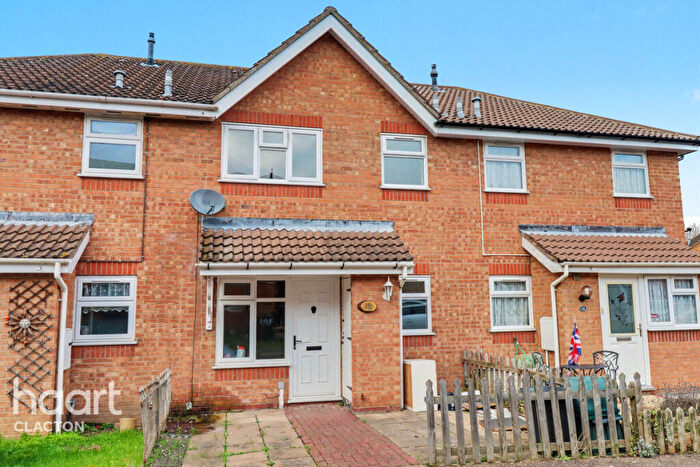 1 Bedroom Terraced House For Sale In Raycliff Avenue, Clacton-On-Sea, CO15