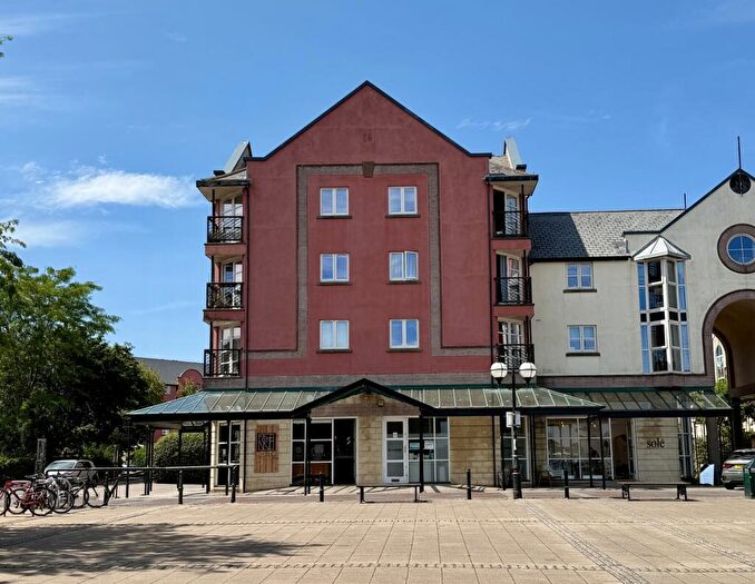 2 Bedroom Apartment For Sale In Haven Road, Haven Banks, EX2