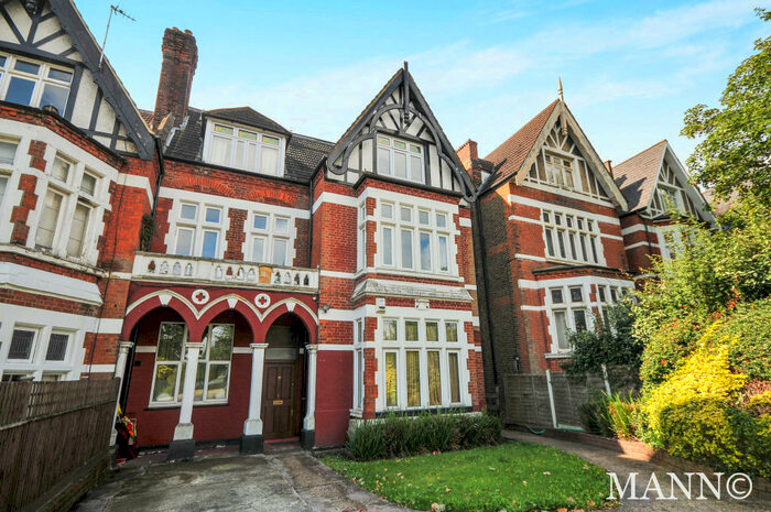 1 Bedroom Flat To Rent In Westwood Hill, Sydenham, SE26