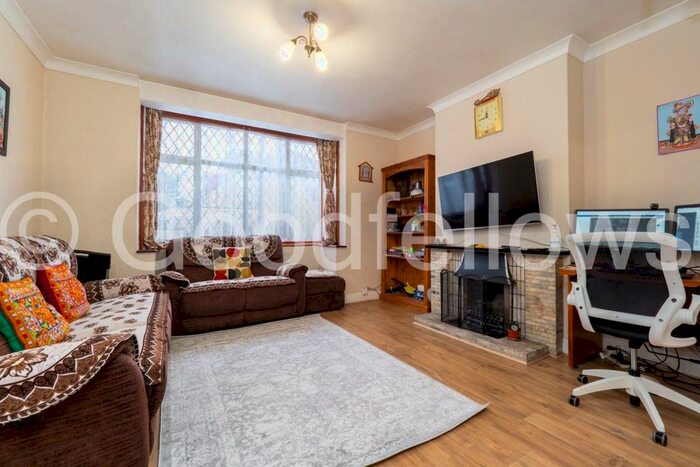 3 Bedroom Property To Rent In Tonstall Road, Mitcham CR4