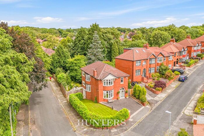 4 Bedroom Detached House For Sale In Parkside, Woodside, Alkrington, Middleton, M24
