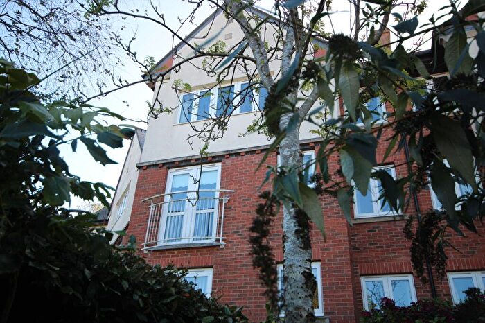 2 Bedroom Flat For Sale In Boldon Lane, Cleadon, SR6