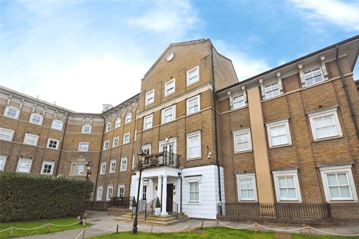 1 Bedroom Flat For Sale In Broomfield Road, Chelmsford, Essex, CM1