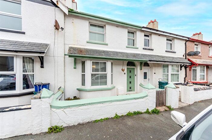 3 Bedroom Terraced House For Sale In Winllan Avenue, Llandudno, Conwy, LL30