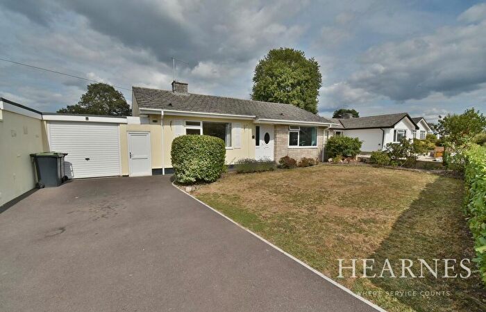 3 Bedroom Detached Bungalow For Sale In Dorset Avenue, Ferndown, BH22
