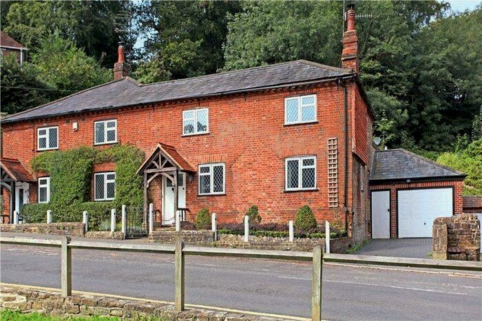 4 Bedroom Semi-Detached House To Rent In Crownpits Lane, Godalming, GU7