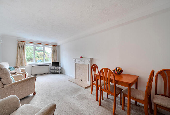 1 Bedroom Apartment For Sale In Stafford Road, Wallington, SM6
