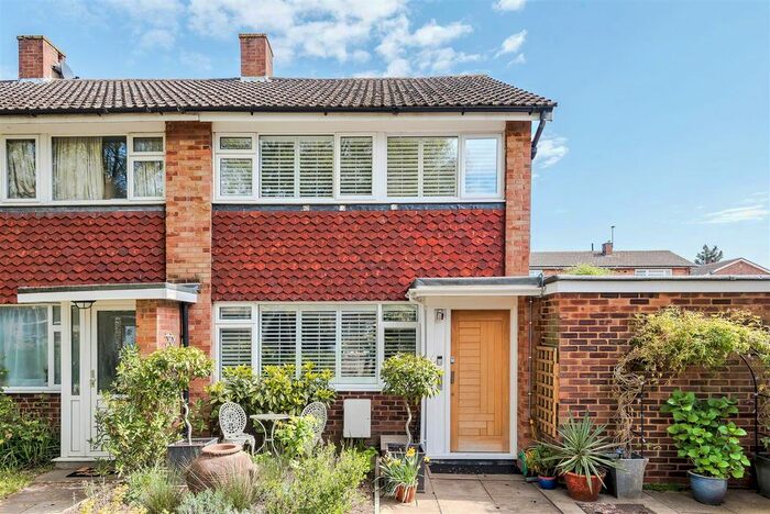 3 Bedroom End Of Terrace House To Rent In Kingfisher Drive, Ham, Richmond, TW10