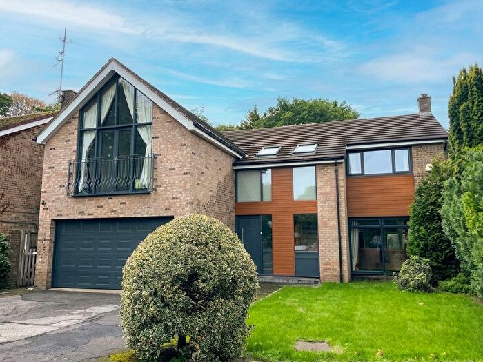 4 Bedroom Detached House For Sale In Oakleigh, Knutsford, WA16