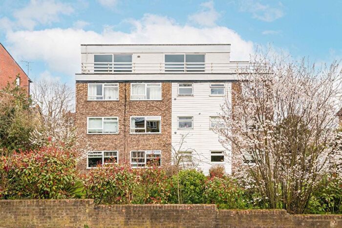 2 Bedroom Flat To Rent In Denmark Avenue, London, SW19