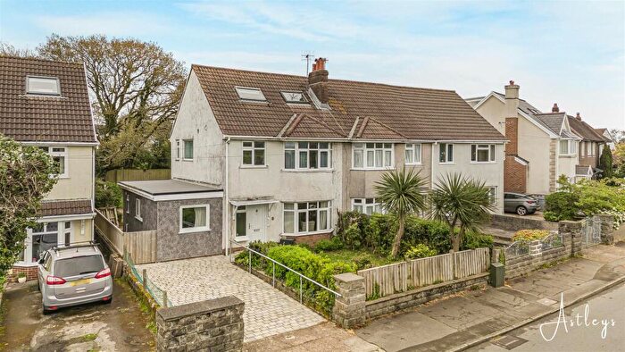 4 Bedroom Semi Detached House For Sale In Murton Lane, Newton, Swansea, SA3