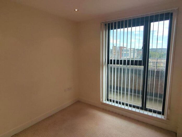 2 Bedroom Apartment To Rent In The Empress, Sunbridge Road, Bradford, West Yorkshire, BD1