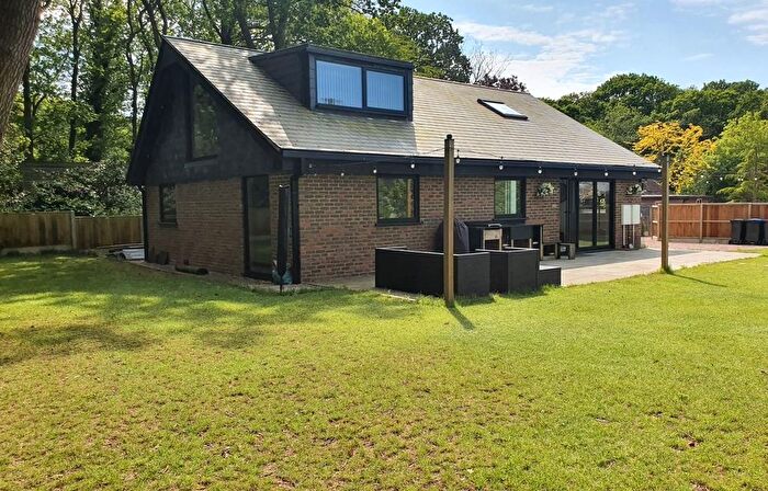 3 Bedroom Bungalow To Rent In Fourbuoys, Radfall Ride, Chestfield, Whitstable, CT5