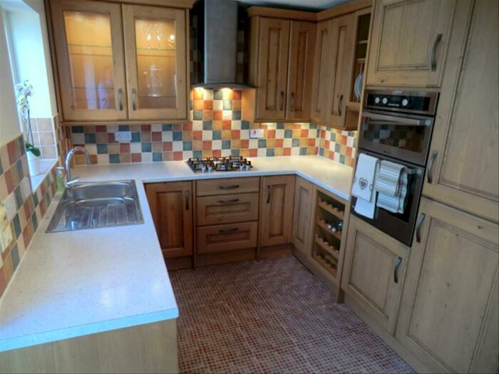 2 Bedroom House To Rent In Bideford Avenue, Herons Reach Area