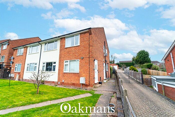2 Bedroom Maisonette For Sale In Millfield Road, Bromsgrove, Worcestershire, B61