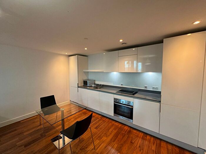 1 Bedroom Flat For Sale In Hagley Road, Edgbaston, Birmingham, B16