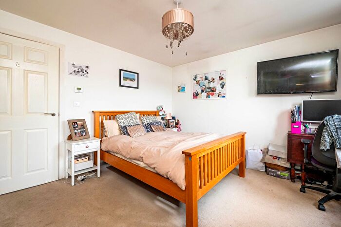 2 Bedroom End Of Terrace House For Sale In Mallard Crescent, Bourton-On-The-Water, GL54
