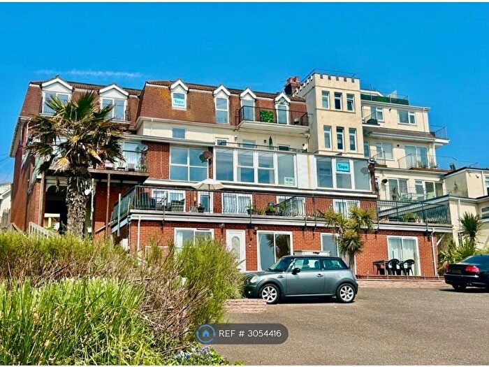 2 Bedroom Flat To Rent In Sunhill Apts, Paignton, TQ4