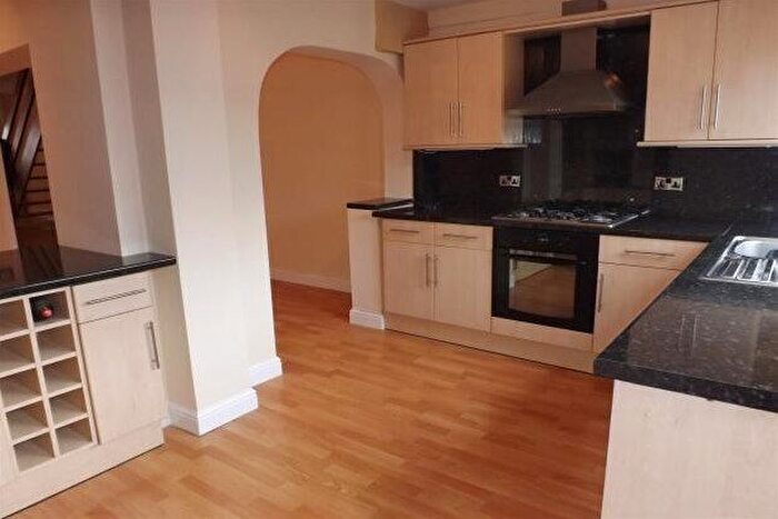 2 Bedroom Property To Rent In William Street, Swindon, SN1