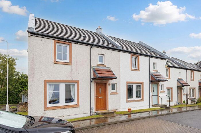 3 Bedroom Semi-Detached House For Sale In Craigflower View, Torryburn, KY12