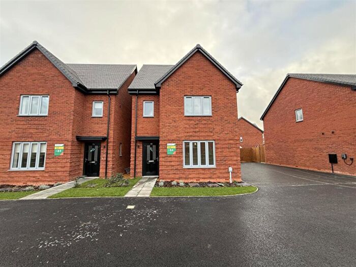 4 Bedroom House To Rent In Regents Village, Cheltenham, GL51