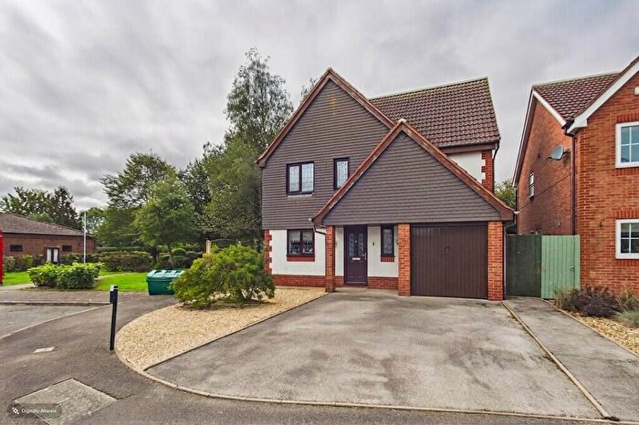 4 Bedroom Detached House For Sale In Overcroft, Bramshall, ST14
