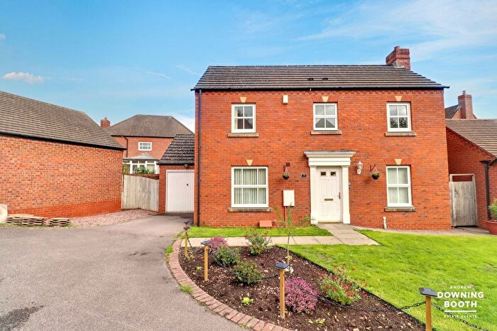 3 Bedroom Detached House For Sale In Alesmore Meadow, Lichfield, WS13