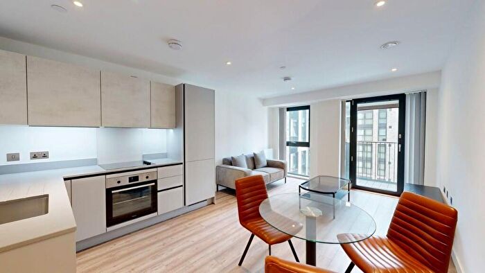 1 Bedroom Flat To Rent In Aspire, Herschel Street, Slough, SL1