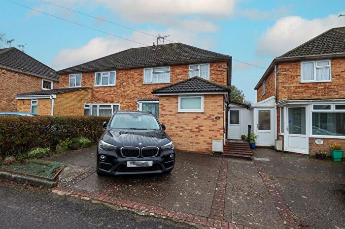 3 Bedroom Semi-Detached House For Sale In Chanctonbury Road, Burgess Hill, RH15