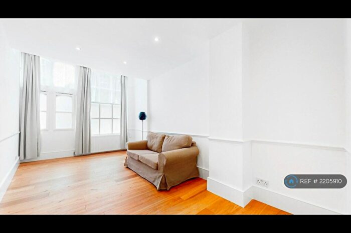 2 Bedroom Flat To Rent In South Hill Park, London, NW3