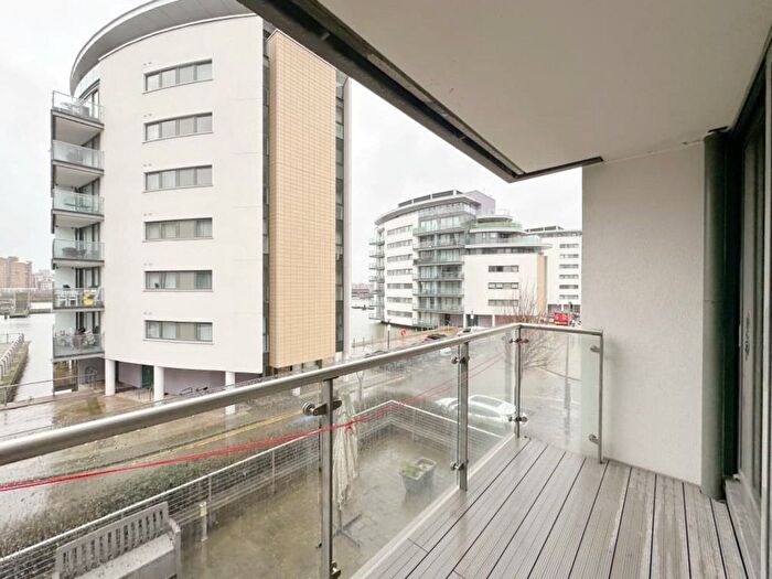 2 Bedroom Flat To Rent In North Woolwich, London, E16