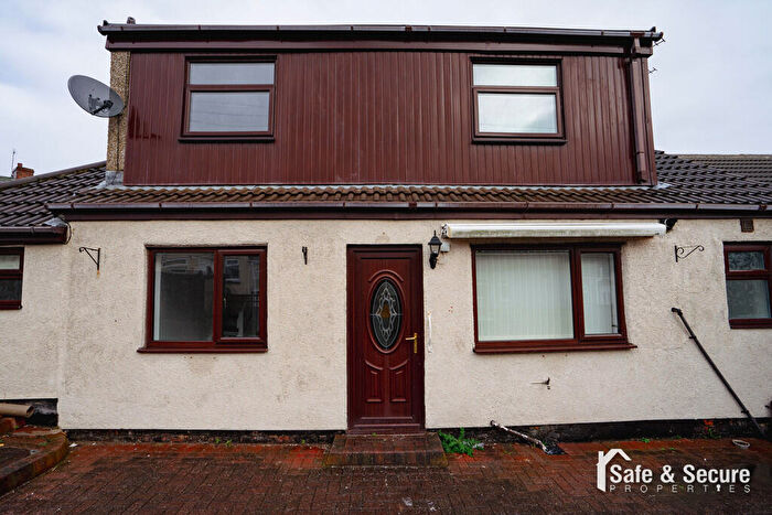 3 Bedroom End Of Terrace House For Sale In Rosetown Avenue, Horden, Peterlee, SR8