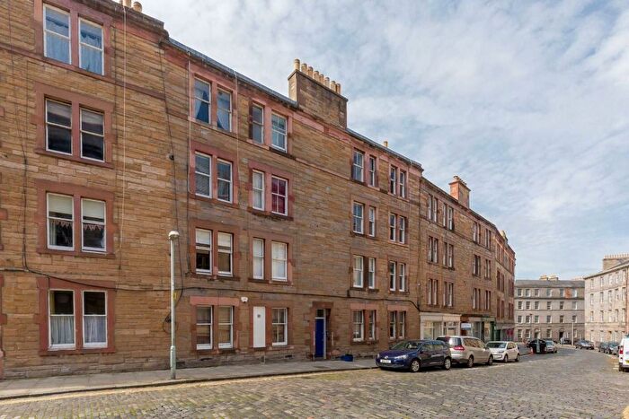 1 Bedroom Flat To Rent In St Stephens Street, EH3