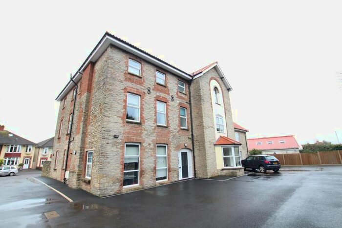 2 Bedroom Flat To Rent In Conygre Road, Filton, Bristol BS34