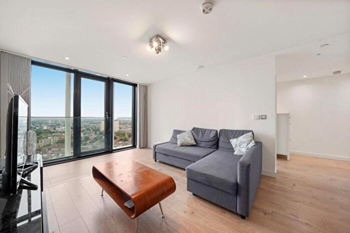 2 Bedroom Flat To Rent In Stratosphere Tower, Great Eastern Road, London, E15