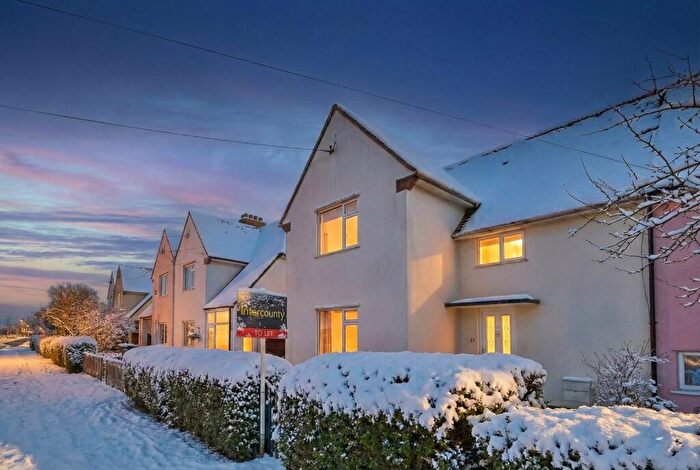 3 Bedroom Semi Detached House To Rent In Panfield Lane, Braintree, Essex, CM7