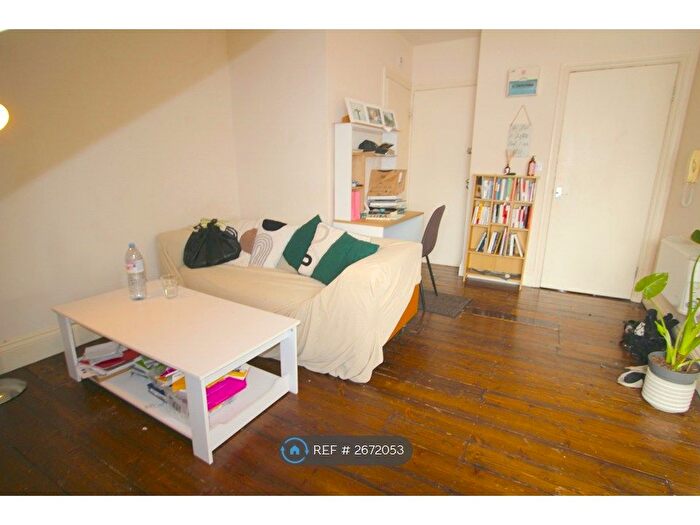 1 Bedroom Flat To Rent In Mountfield Avenue, London, N3