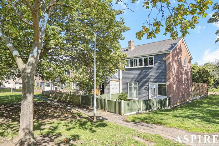 2 Bedroom End Of Terrace House For Sale In **Parking To The Rear** Mistley Path, Basildon, SS16